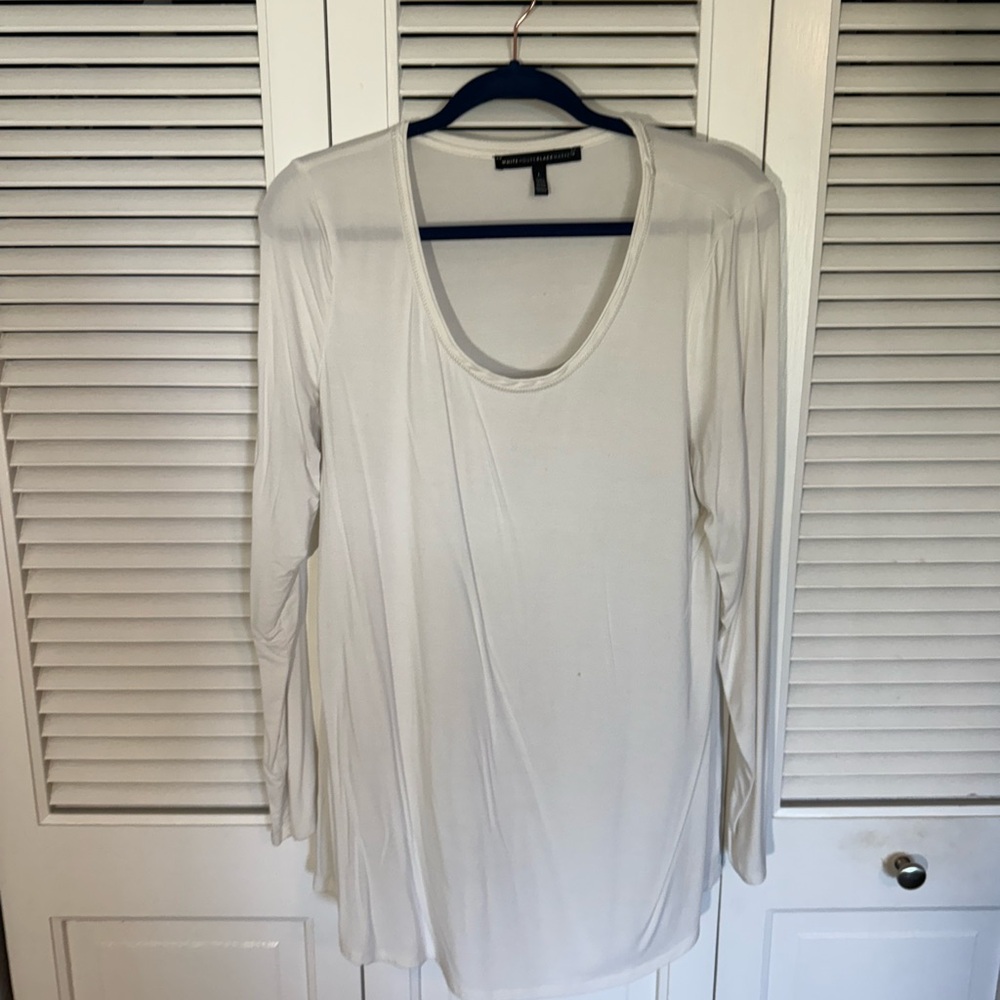 WHBM Women's Black Long Sleeve Scoop Neck Top